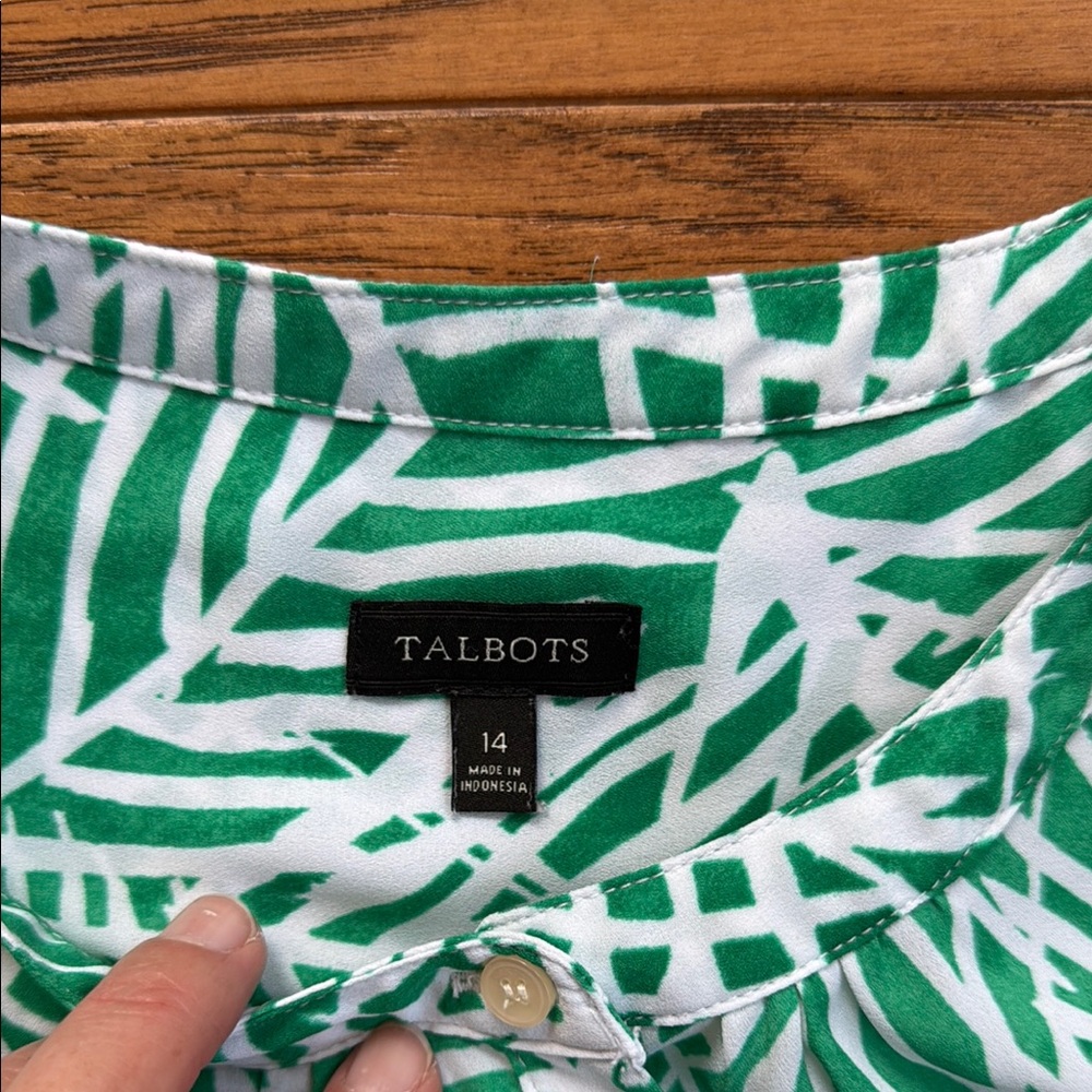 Talbots Blouse - Picture 2 of 5